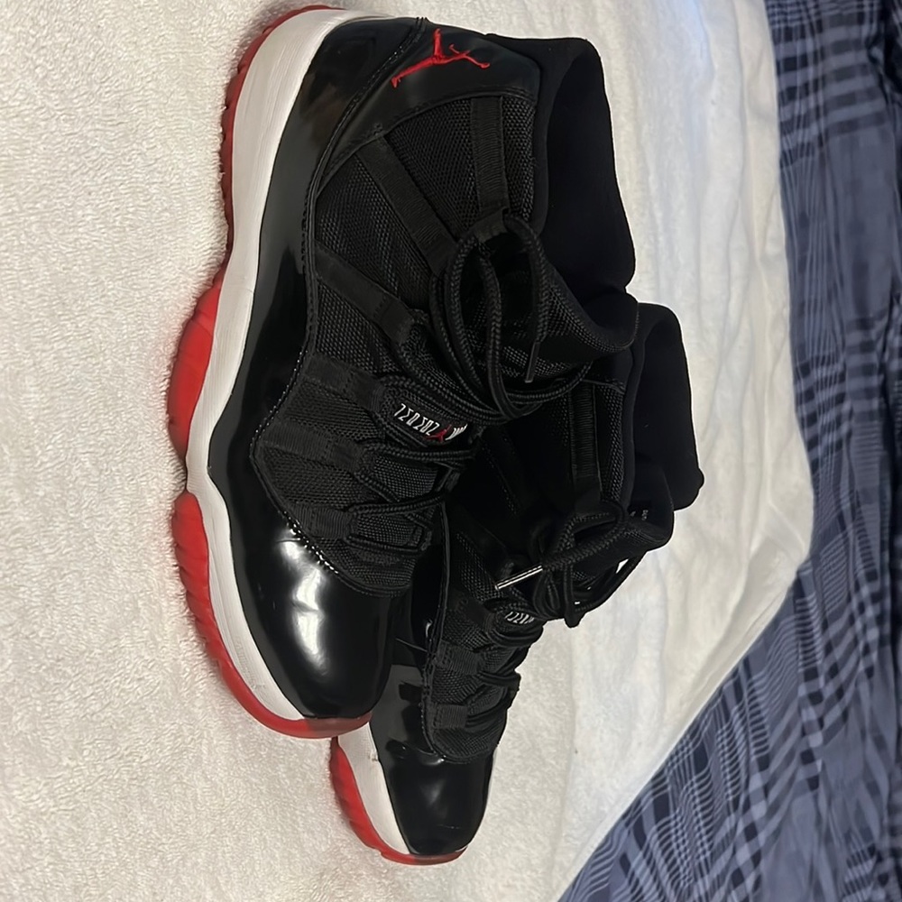 Jordan 11 Breds